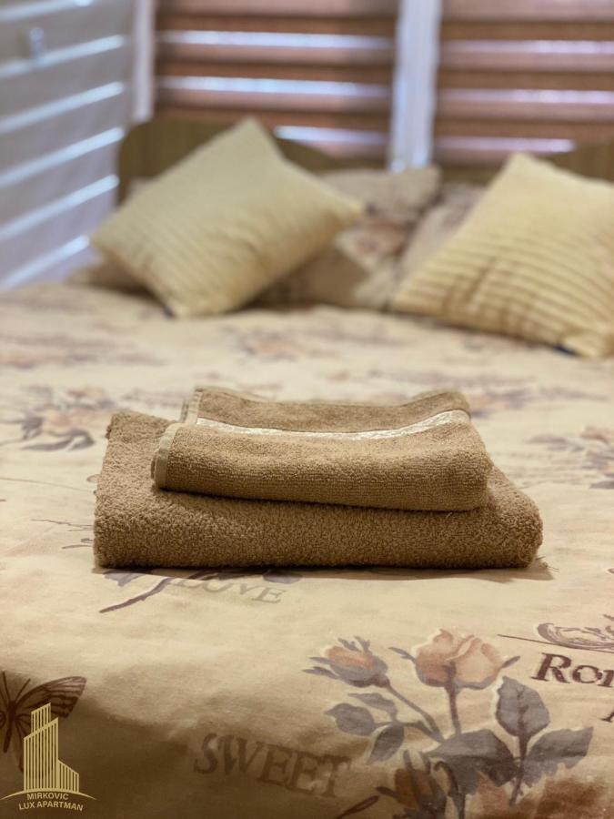 Mirkovic Lux Apartman Nis Exterior photo